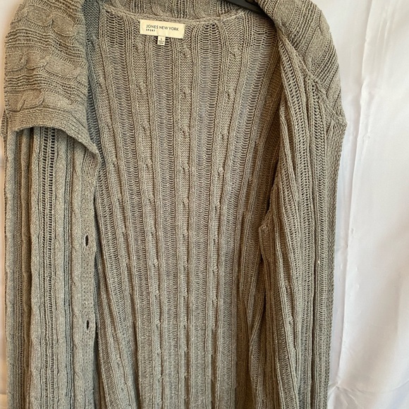 Grey Sweater - Picture 7 of 7